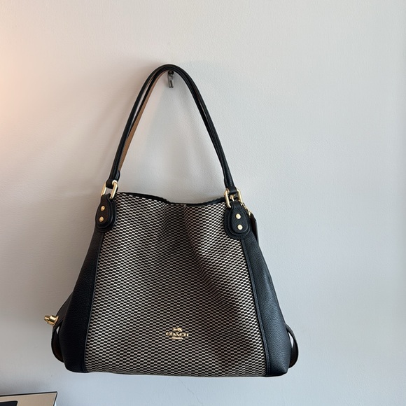 Coach Legacy Jacquard Edie 31 bag. - Picture 2 of 14